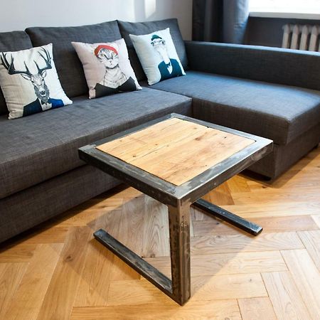 Red Brick Old Town Apartment Варшава Экстерьер фото